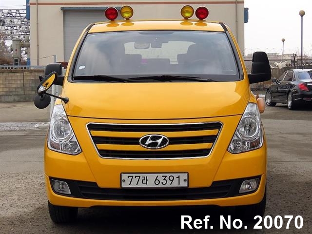 2018 Hyundai Grand Starex